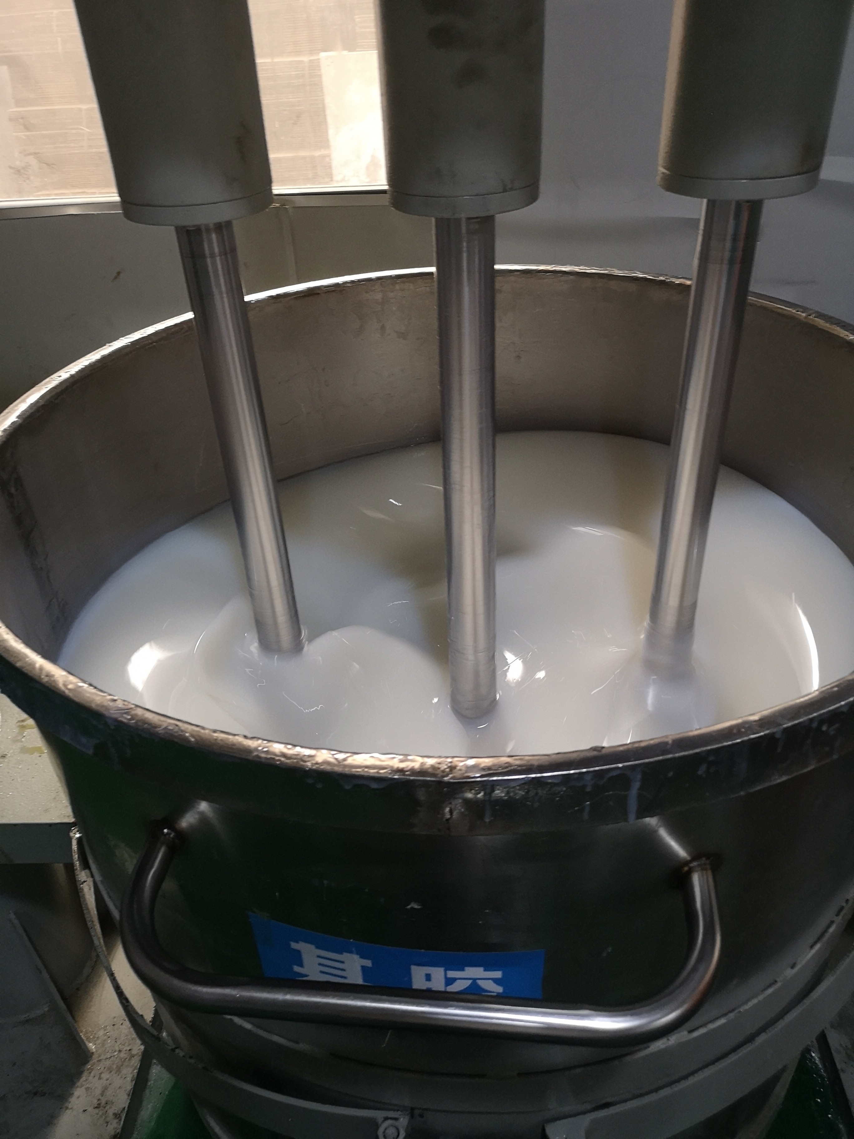 液體硅膠跟固化劑沒(méi)有攪拌均勻會(huì)有什么情況 ？